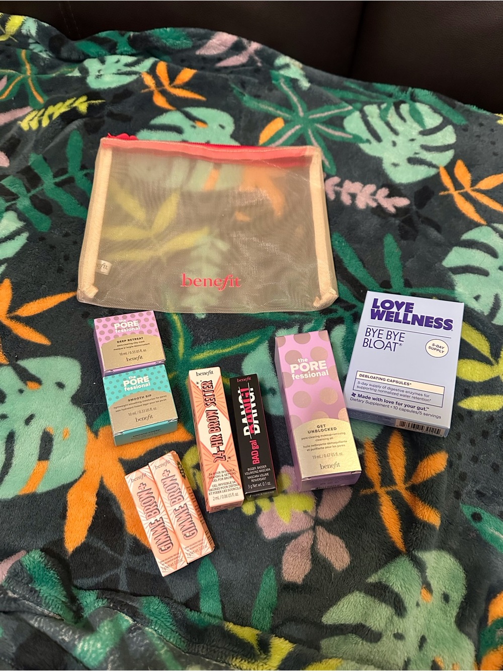 Benefit make up makeup skincare beauty bundle lot NEW ULTA SEPHORA NORDSTROM - Picture 2 of 9